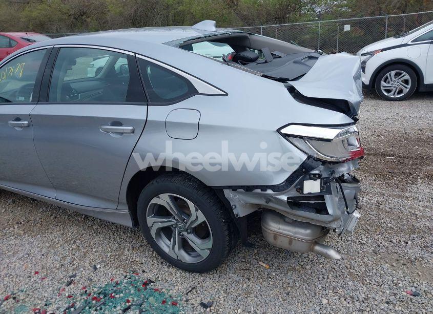 Photo 19 of 2020 Honda Accord EX-L (VIN 1HGCV1F54LA014409)