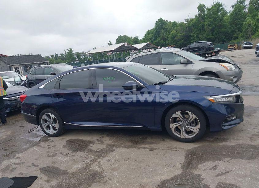 Photo 13 of 2020 Honda Accord EX-L (VIN 1HGCV1F54LA041707)