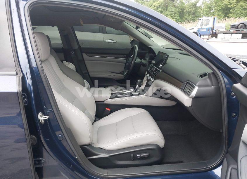 Photo 5 of 2020 Honda Accord EX-L (VIN 1HGCV1F54LA041707)