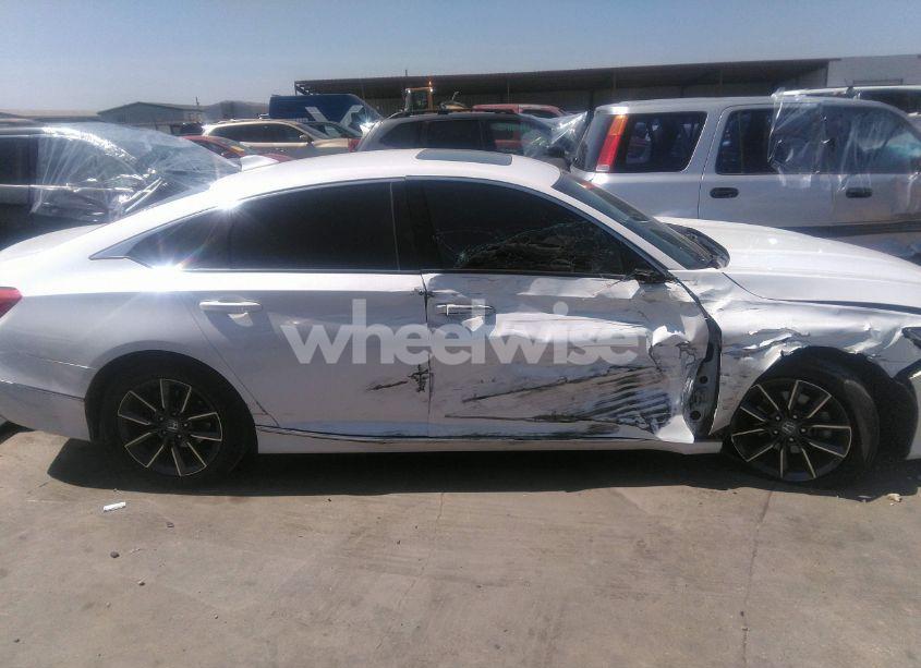 Photo 13 of 2021 Honda Accord EX-L (VIN 1HGCV1F54MA039778)