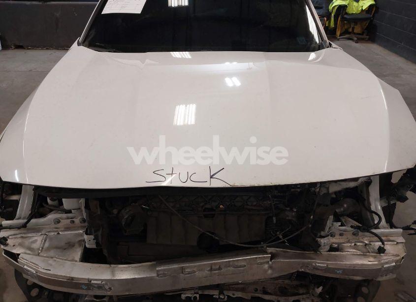 Photo 10 of 2021 Honda Accord EX-L (VIN 1HGCV1F54MA056869)