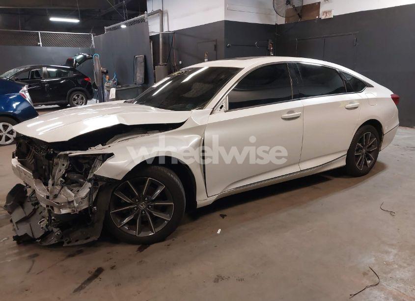 Photo 2 of 2021 Honda Accord EX-L (VIN 1HGCV1F54MA056869)