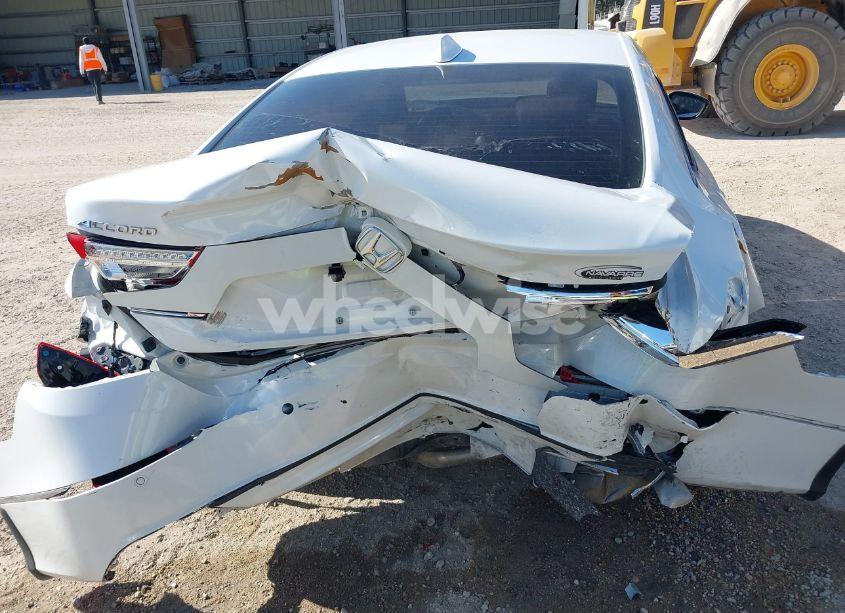 Photo 16 of 2021 Honda Accord EX-L (VIN 1HGCV1F54MA088009)