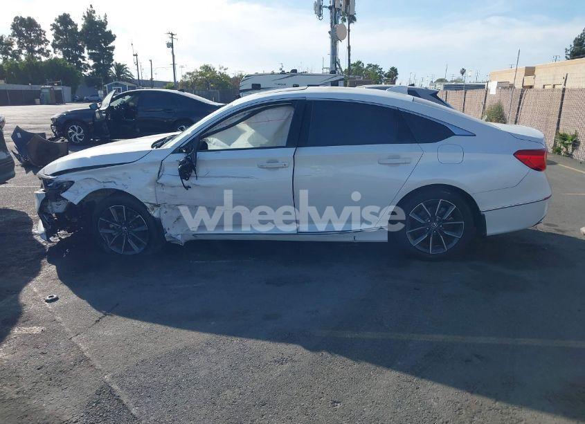 Photo 14 of 2022 Honda Accord EX-L (VIN 1HGCV1F54NA011500)