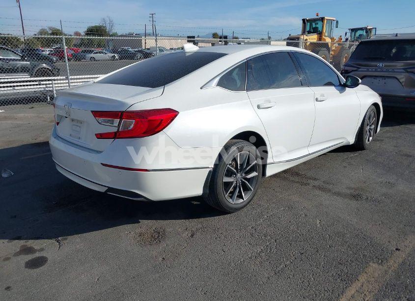 Photo 4 of 2022 Honda Accord EX-L (VIN 1HGCV1F54NA011500)