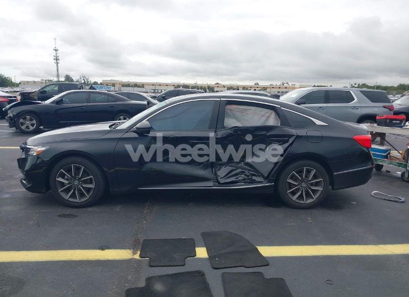 Photo 14 of 2022 Honda Accord EX-L (VIN 1HGCV1F54NA042679)