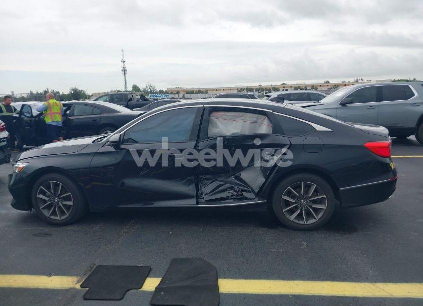 Photo 6 of 2022 Honda Accord EX-L (VIN 1HGCV1F54NA042679)