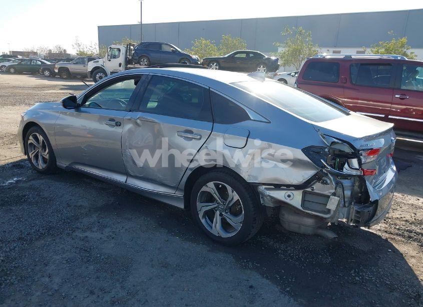 Photo 3 of 2018 Honda Accord EX-L (VIN 1HGCV1F55JA008616)