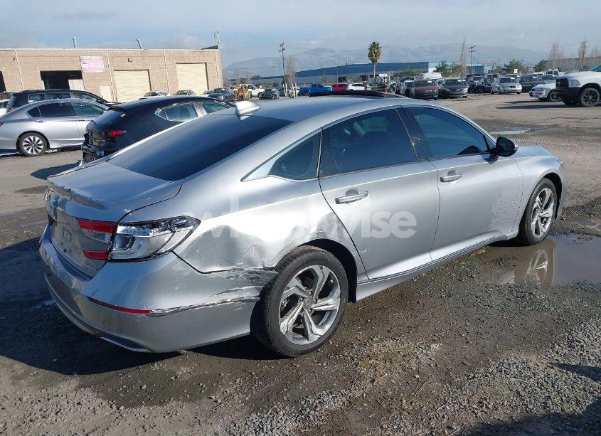 Photo 4 of 2018 Honda Accord EX-L (VIN 1HGCV1F55JA008616)
