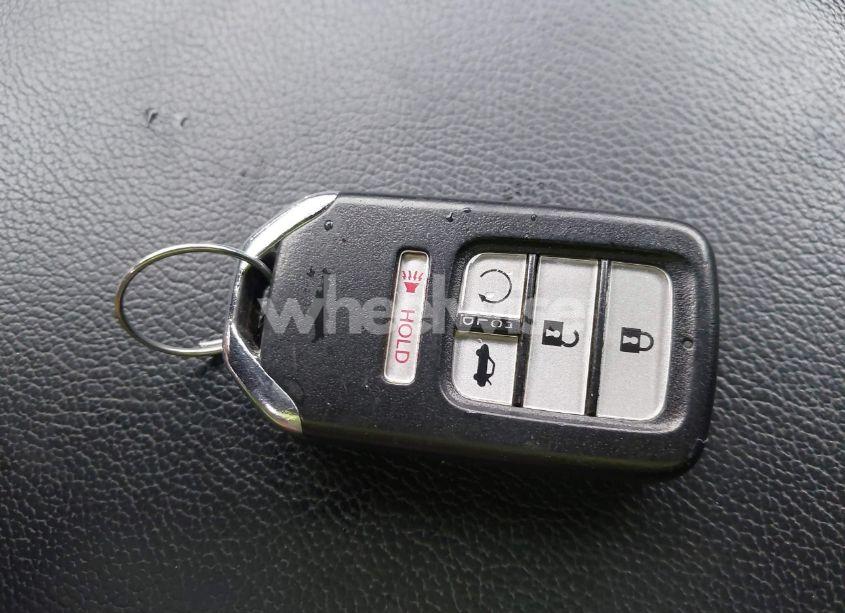 Photo 11 of 2018 Honda Accord EX-L (VIN 1HGCV1F55JA108456)