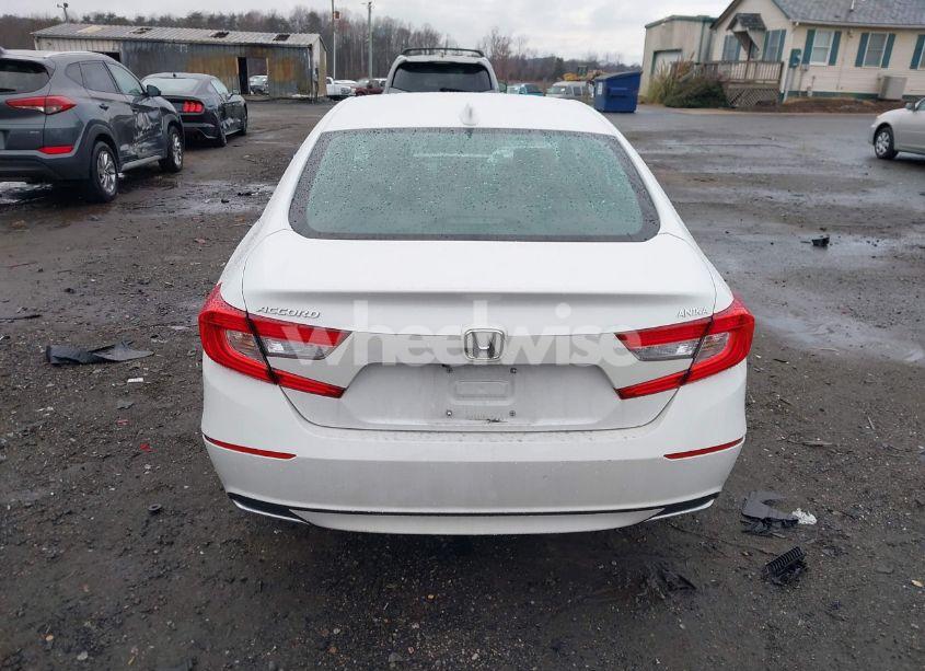 Photo 16 of 2018 Honda Accord EX-L (VIN 1HGCV1F55JA108456)