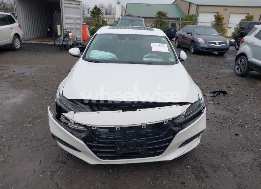 Photo 6 of 2018 Honda Accord EX-L (VIN 1HGCV1F55JA108456)