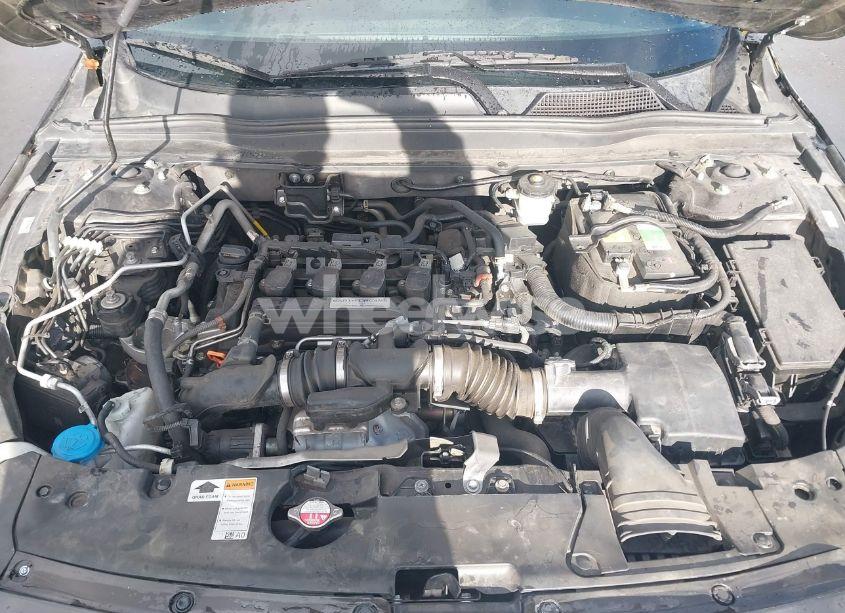 Photo 10 of 2018 Honda Accord EX-L (VIN 1HGCV1F55JA142266)