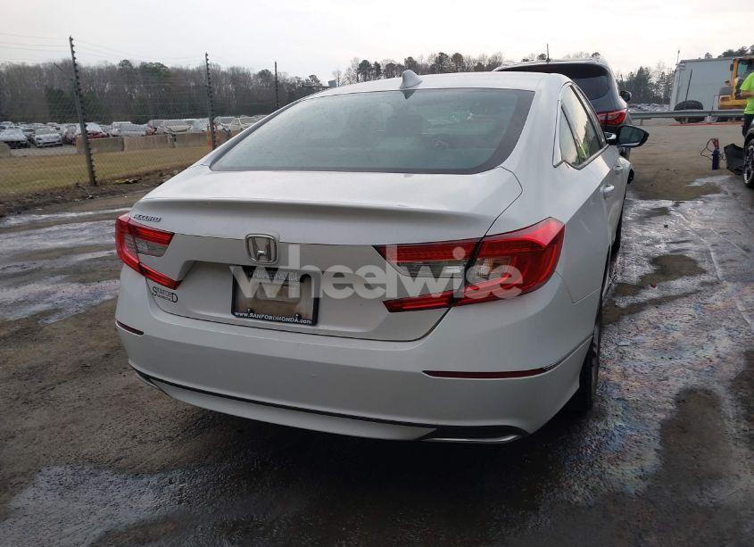 Photo 16 of 2019 Honda Accord EX-L (VIN 1HGCV1F55KA040323)