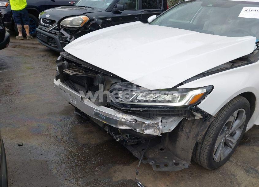 Photo 6 of 2019 Honda Accord EX-L (VIN 1HGCV1F55KA040323)