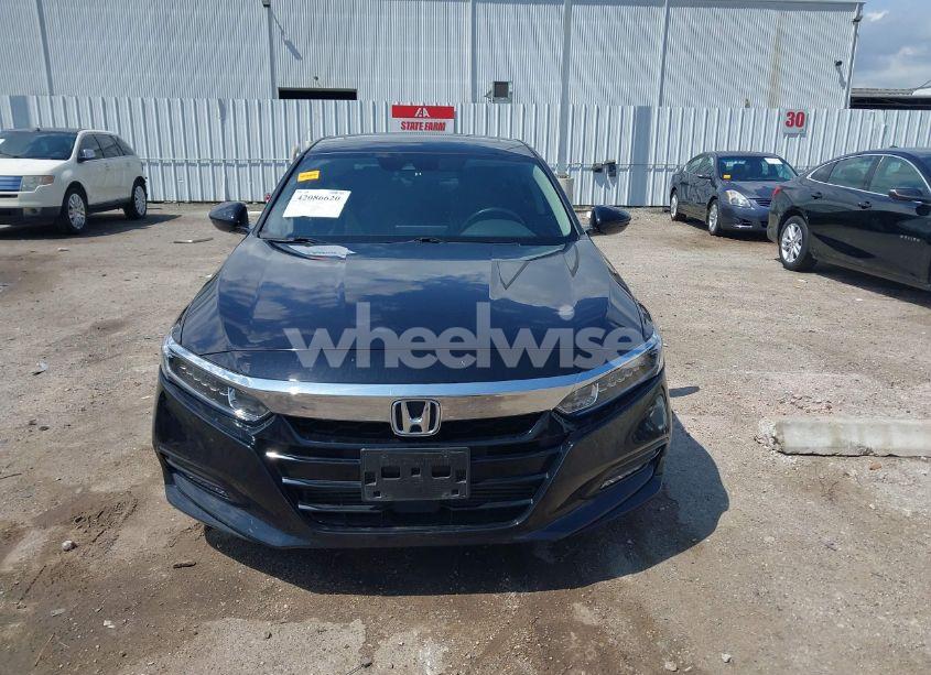 Photo 13 of 2019 Honda Accord EX-L (VIN 1HGCV1F55KA056098)