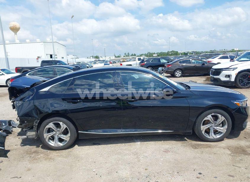 Photo 14 of 2019 Honda Accord EX-L (VIN 1HGCV1F55KA056098)