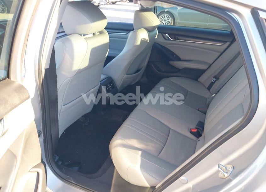 Photo 8 of 2020 Honda Accord EX-L (VIN 1HGCV1F55LA100943)