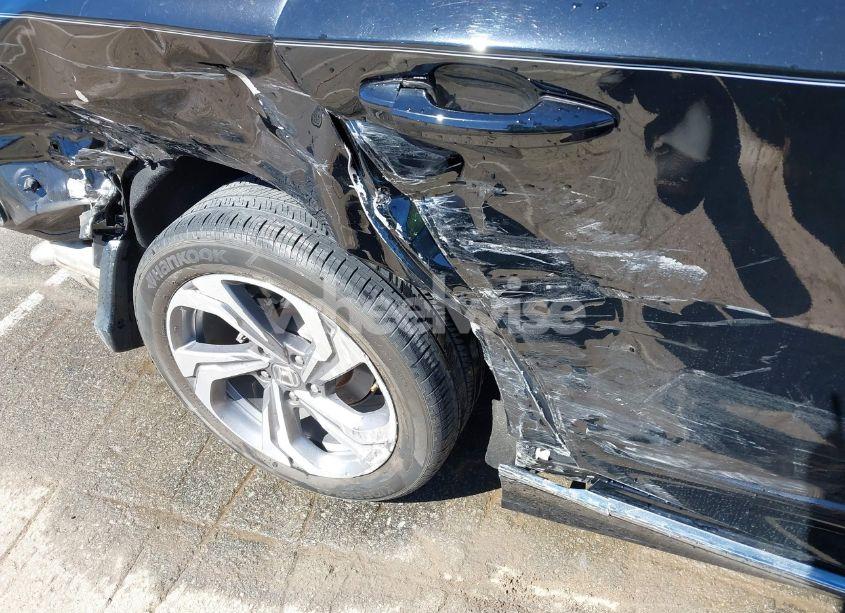 Photo 17 of 2020 Honda Accord EX-L (VIN 1HGCV1F55LA118195)