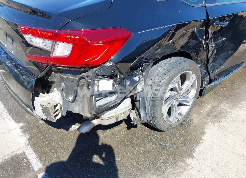 Photo 6 of 2020 Honda Accord EX-L (VIN 1HGCV1F55LA118195)