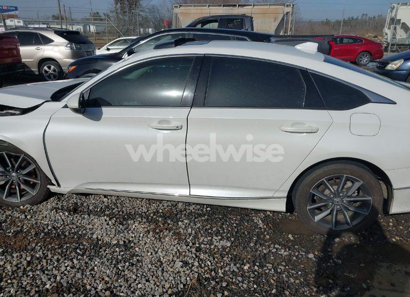 Photo 14 of 2022 Honda Accord EX-L (VIN 1HGCV1F55NA076436)