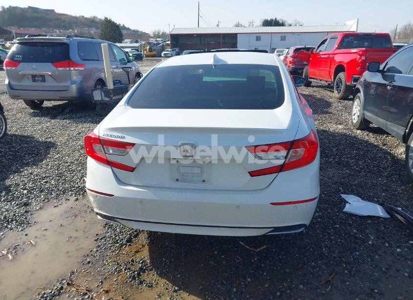 Photo 16 of 2022 Honda Accord EX-L (VIN 1HGCV1F55NA076436)