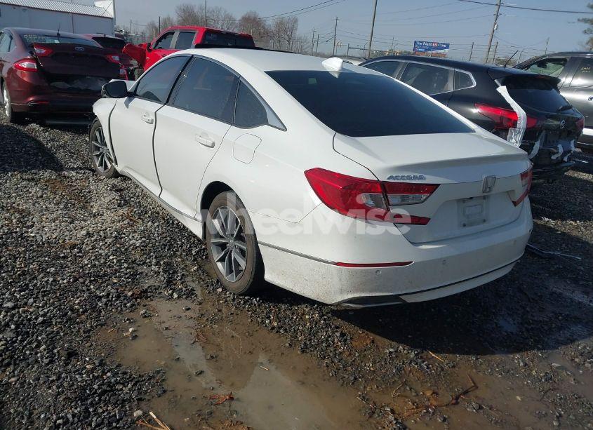 Photo 3 of 2022 Honda Accord EX-L (VIN 1HGCV1F55NA076436)