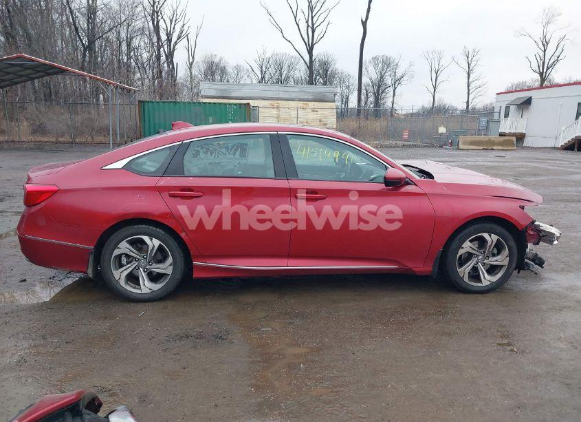 Photo 13 of 2018 Honda Accord EX-L (VIN 1HGCV1F56JA050034)