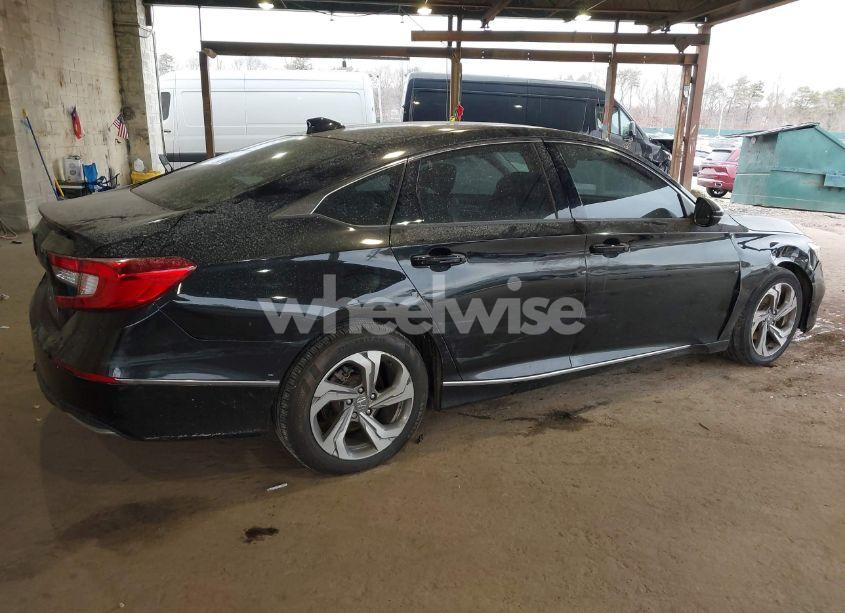 Photo 4 of 2018 Honda Accord EX-L (VIN 1HGCV1F56JA055475)