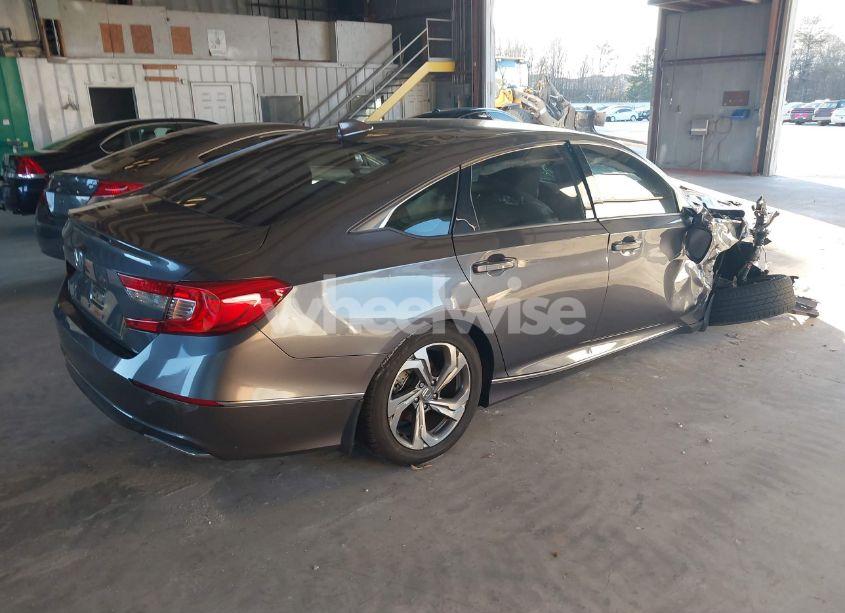 Photo 4 of 2018 Honda Accord EX-L (VIN 1HGCV1F56JA070235)