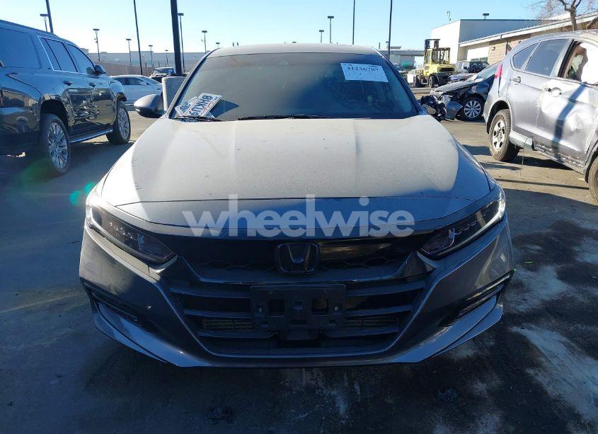 Photo 12 of 2018 Honda Accord EX-L (VIN 1HGCV1F56JA168441)