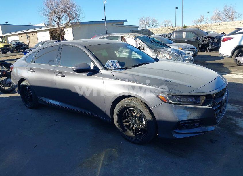 Photo 13 of 2018 Honda Accord EX-L (VIN 1HGCV1F56JA168441)