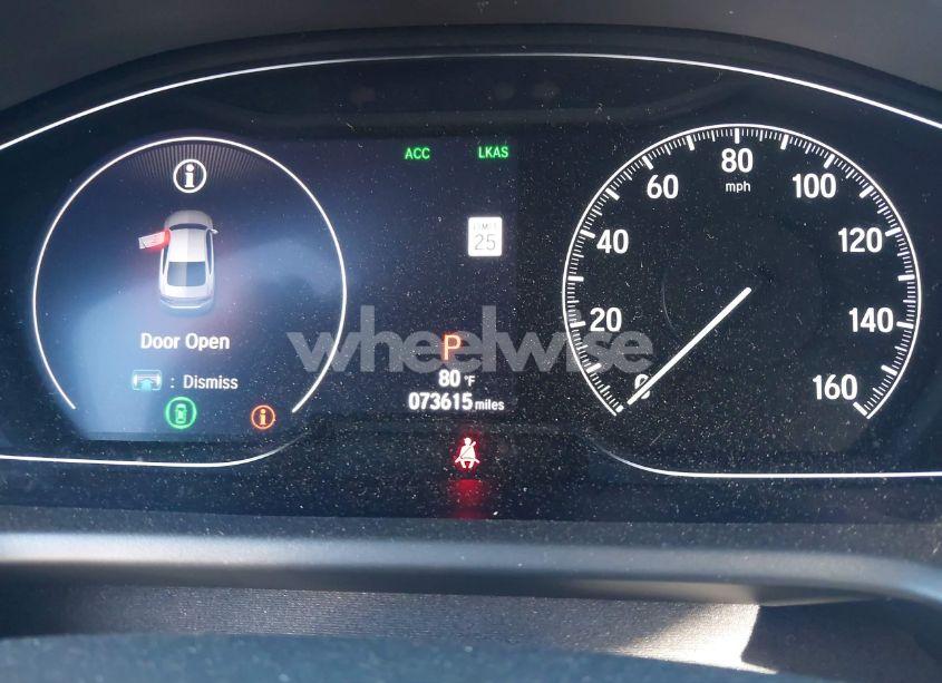 Photo 15 of 2018 Honda Accord EX-L (VIN 1HGCV1F56JA168441)