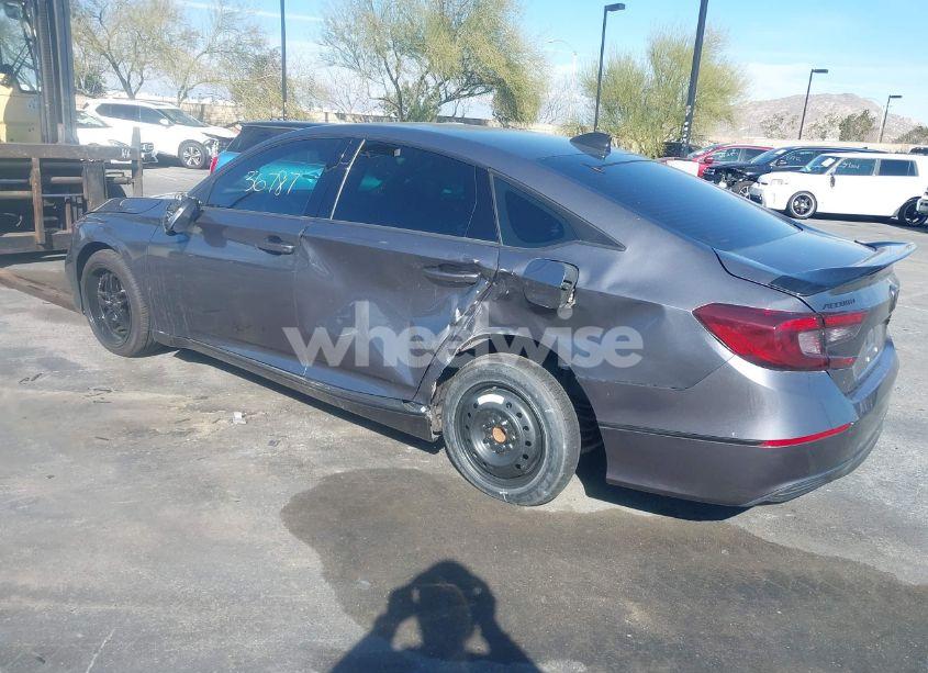 Photo 3 of 2018 Honda Accord EX-L (VIN 1HGCV1F56JA168441)