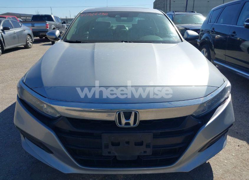 Photo 12 of 2019 Honda Accord EX-L (VIN 1HGCV1F56KA130841)