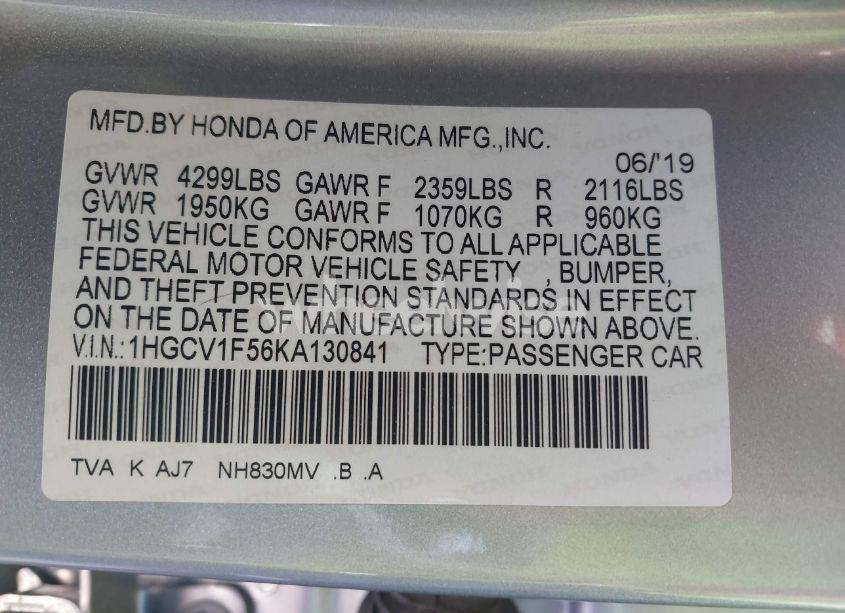 Photo 9 of 2019 Honda Accord EX-L (VIN 1HGCV1F56KA130841)