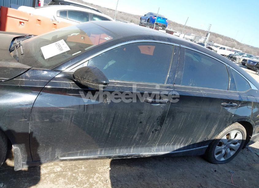 Photo 15 of 2021 Honda Accord EX-L (VIN 1HGCV1F56MA050457)