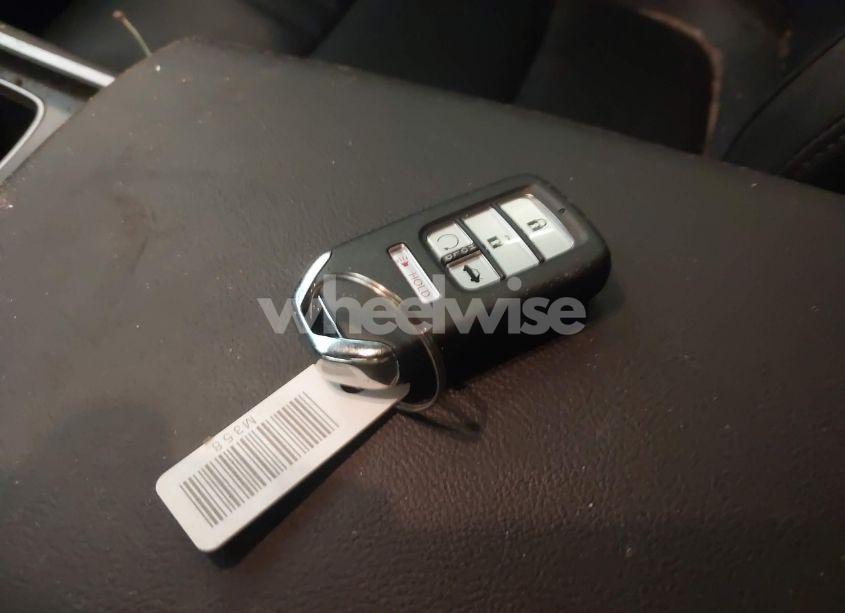 Photo 11 of 2021 Honda Accord EX-L (VIN 1HGCV1F56MA115792)