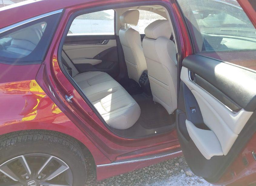 Photo 8 of 2022 Honda Accord EX-L (VIN 1HGCV1F56NA041615)