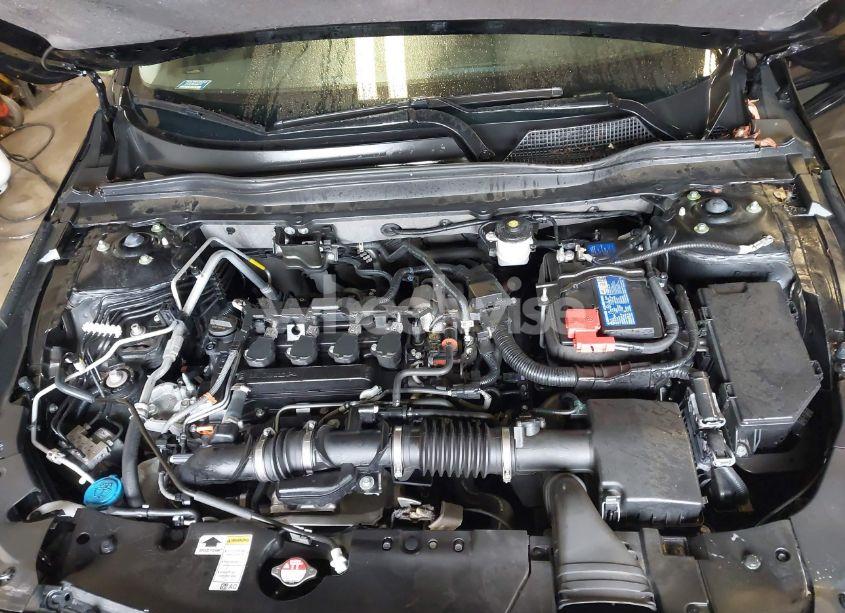 Photo 10 of 2022 Honda Accord EX-L (VIN 1HGCV1F56NA049214)