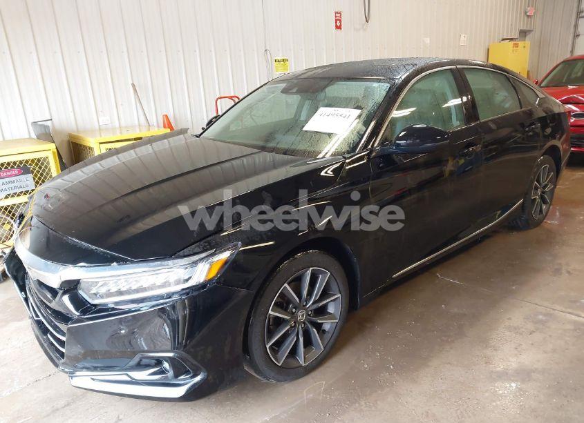 Photo 2 of 2022 Honda Accord EX-L (VIN 1HGCV1F56NA049214)