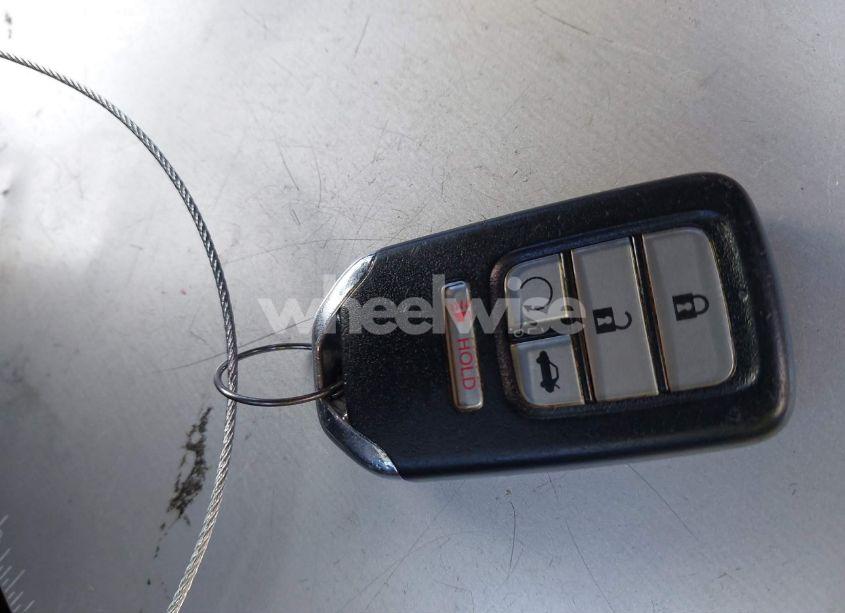 Photo 11 of 2018 Honda Accord EX-L (VIN 1HGCV1F57JA064685)