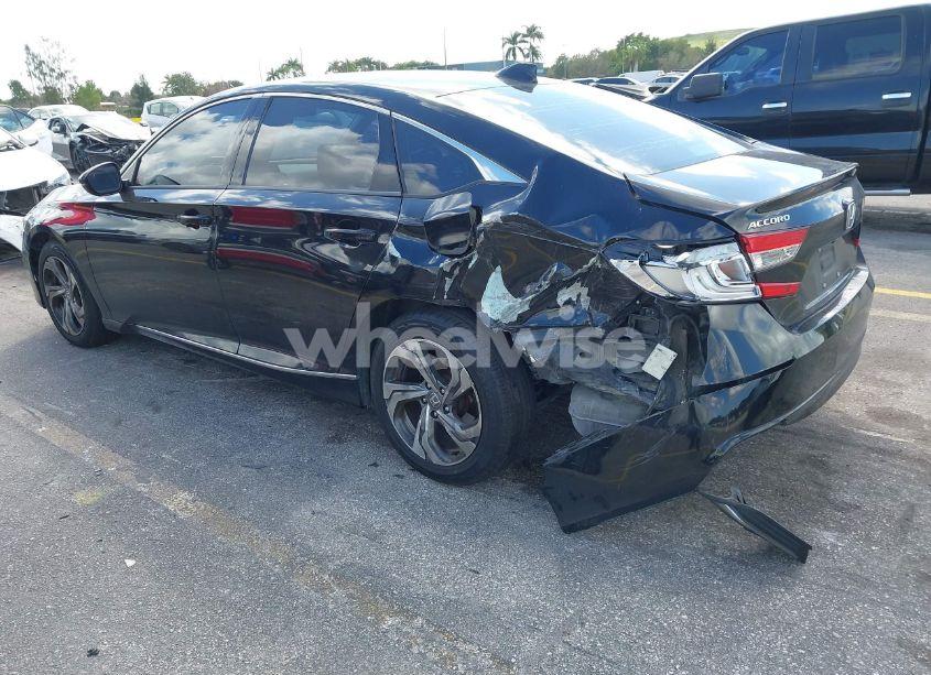 Photo 6 of 2018 Honda Accord EX-L (VIN 1HGCV1F57JA064685)