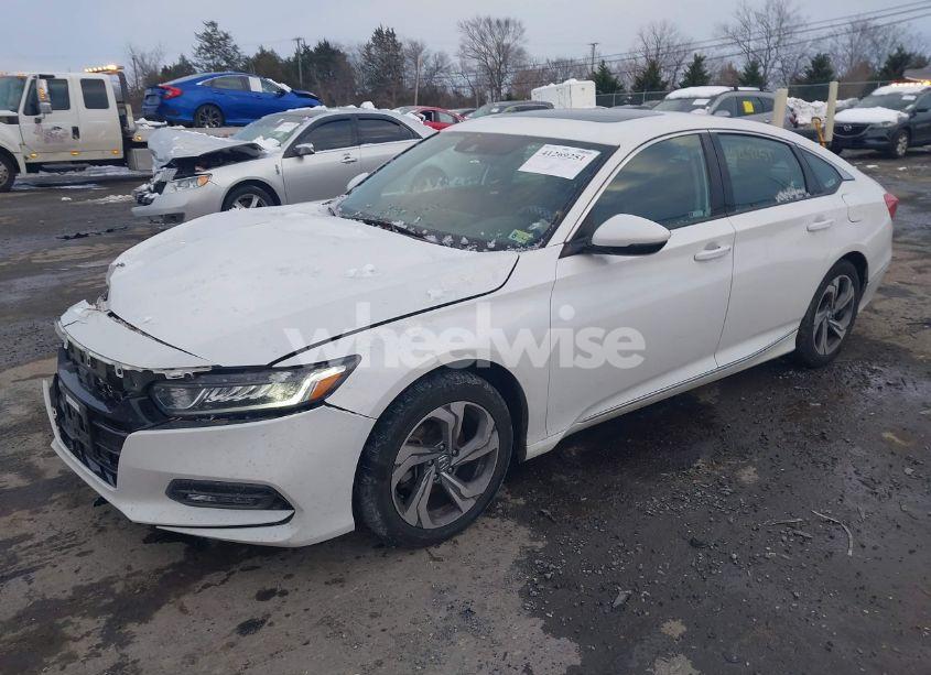 Photo 2 of 2018 Honda Accord EX-L (VIN 1HGCV1F57JA084600)