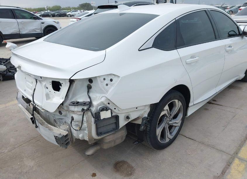 Photo 18 of 2018 Honda Accord EX-L (VIN 1HGCV1F57JA239257)