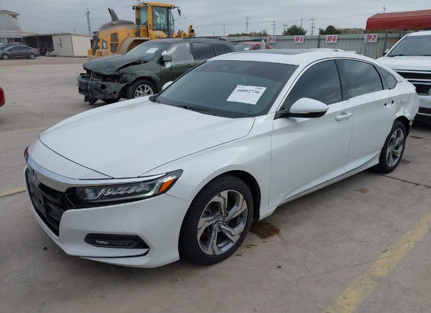 Photo 2 of 2018 Honda Accord EX-L (VIN 1HGCV1F57JA239257)