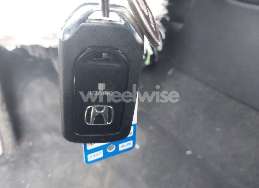 Photo 11 of 2019 Honda Accord EX-L (VIN 1HGCV1F57KA004052)