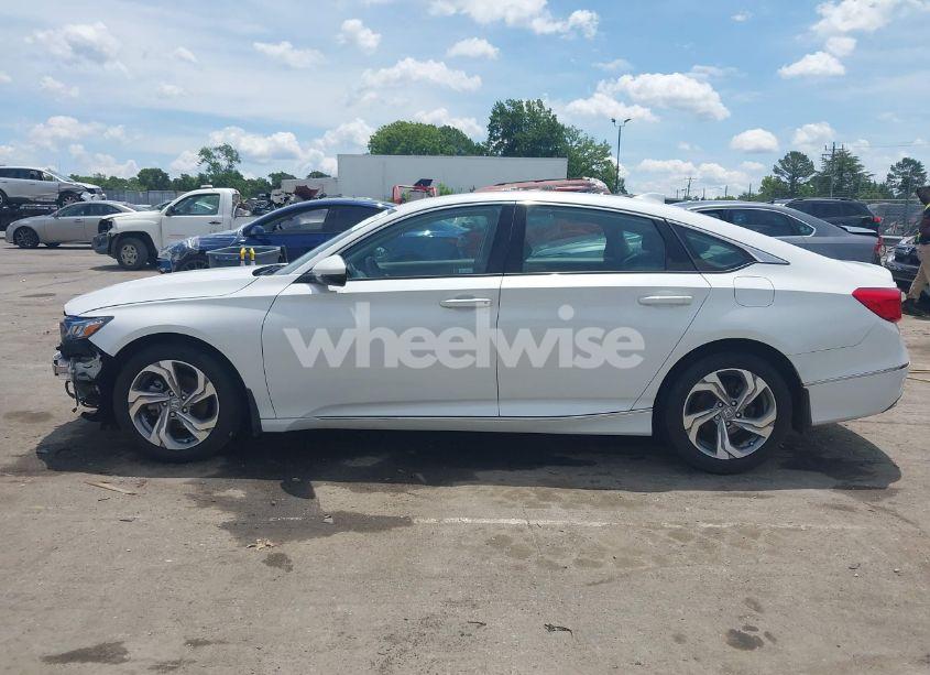 Photo 14 of 2019 Honda Accord EX-L (VIN 1HGCV1F57KA004052)