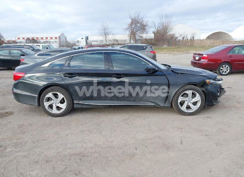 Photo 14 of 2019 Honda Accord EX-L (VIN 1HGCV1F57KA096179)