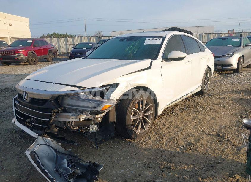 Photo 2 of 2021 Honda Accord EX-L (VIN 1HGCV1F57MA084262)